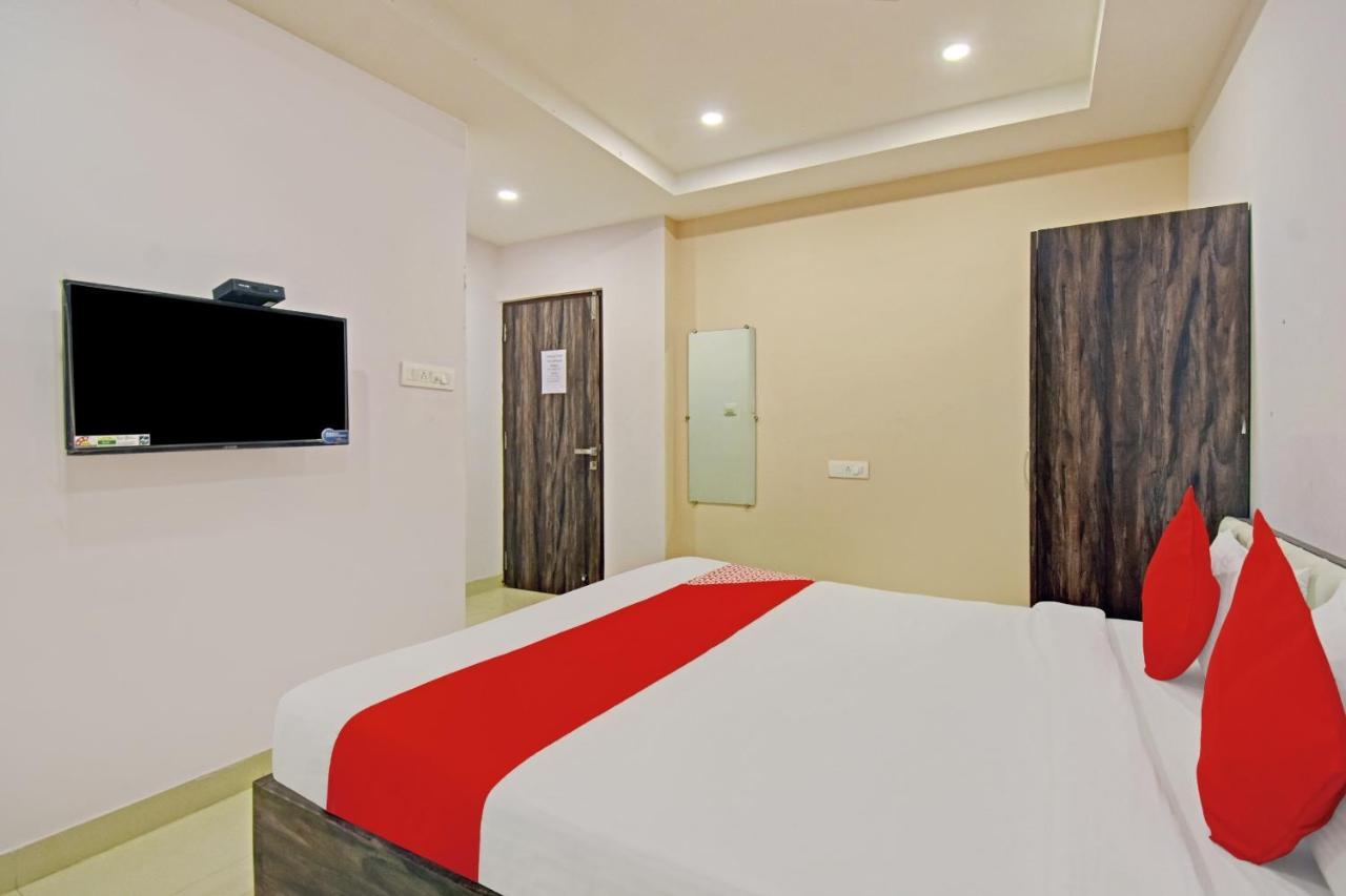 Hotel O Newtown Galaxy Panchuria Exterior foto
